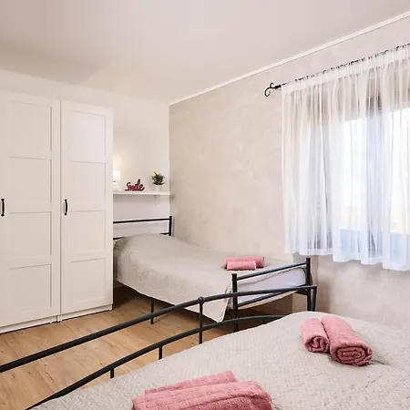 Apartments Mirna Stress Free Vol.2 Umag Exterior photo